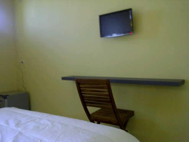 Urbanview Hotel Wayan Mansion Denpasar Extérieur photo
