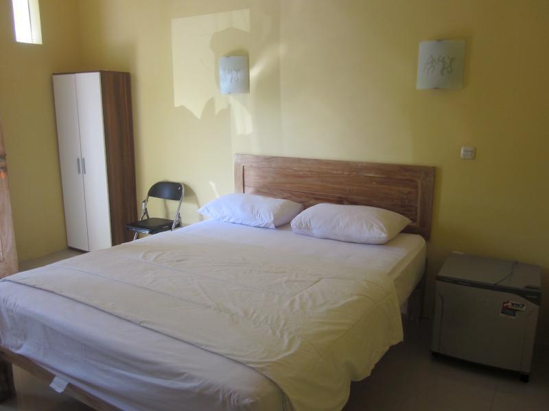 Urbanview Hotel Wayan Mansion Denpasar Extérieur photo